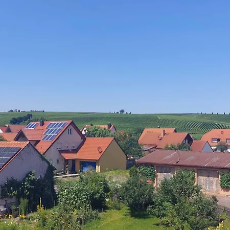 Am Engelsberg 3* Sommerach