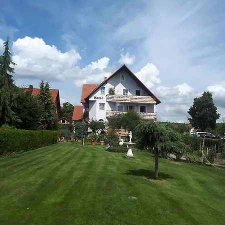 Am Engelsberg * Sommerach
