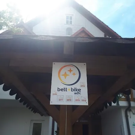 Am Engelsberg * Sommerach
